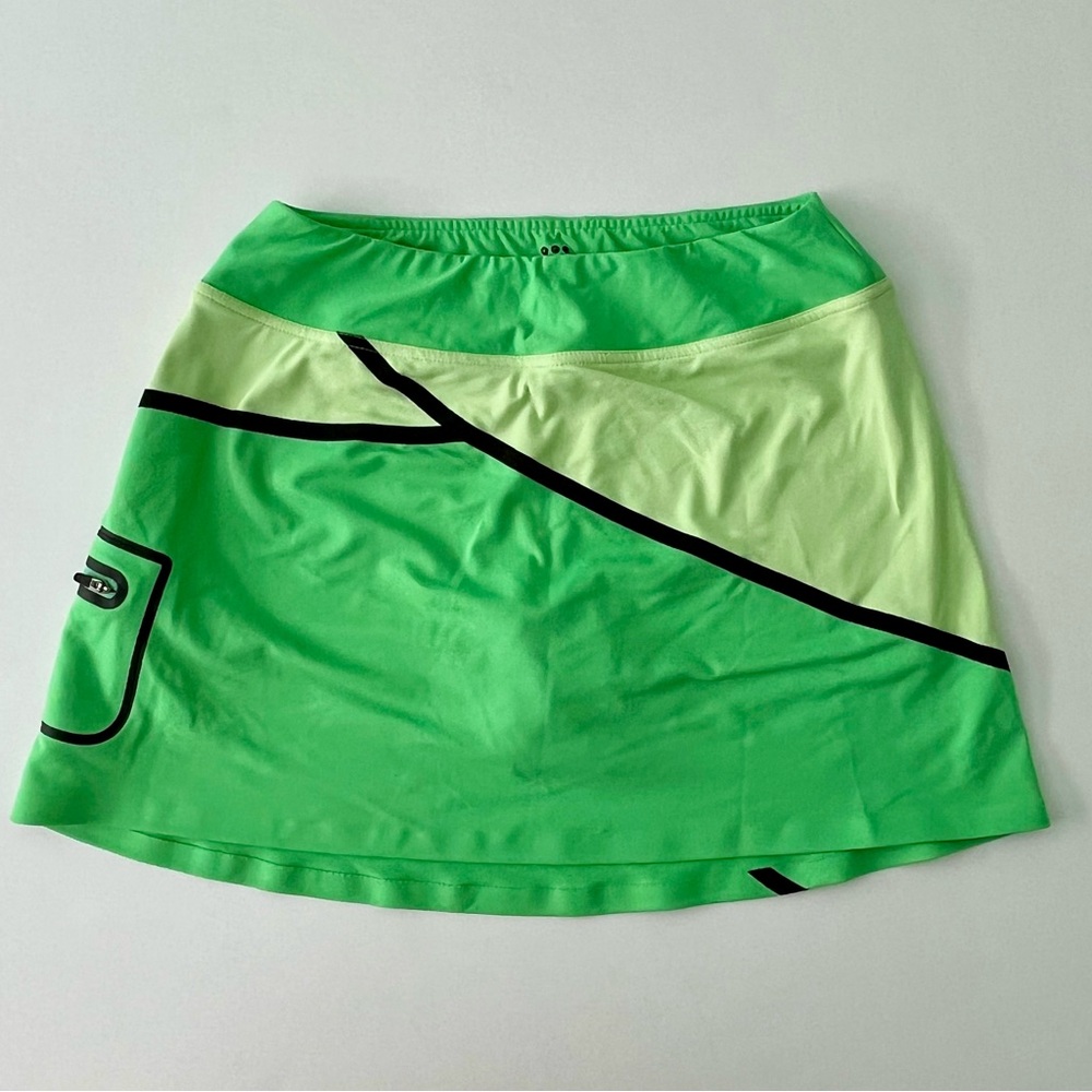 Title Nine women’s athletic skort, size S